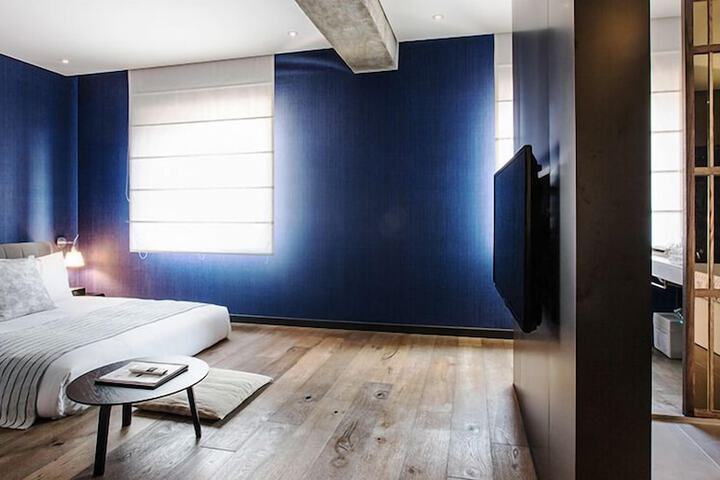 Room 17 of 50