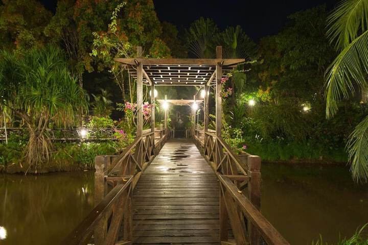 Children's play area - outdoor