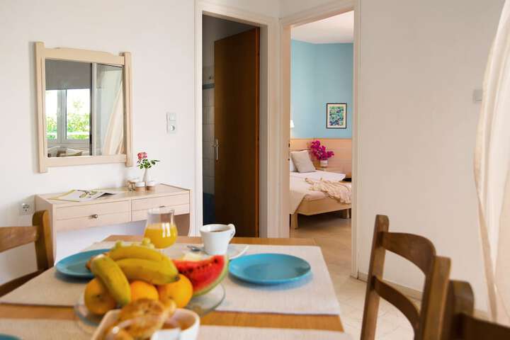Dining Photos