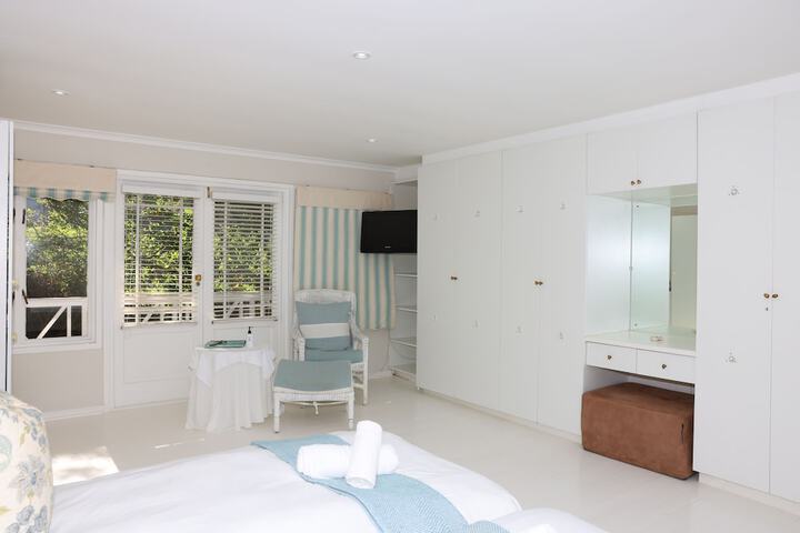 Room 22 of 60