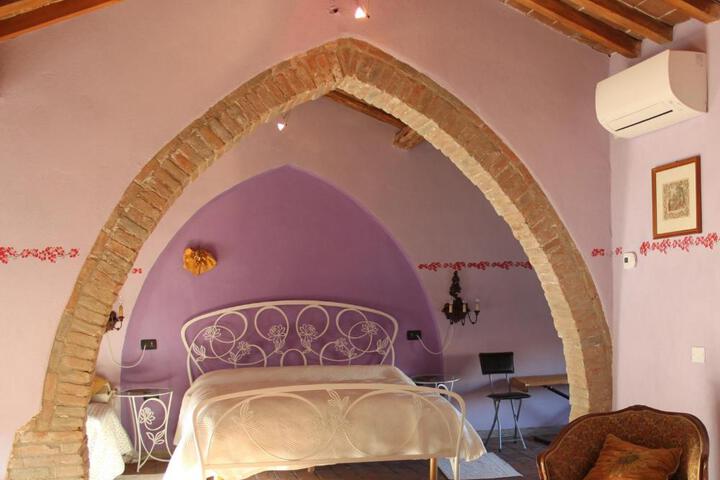 Room 45 of 51