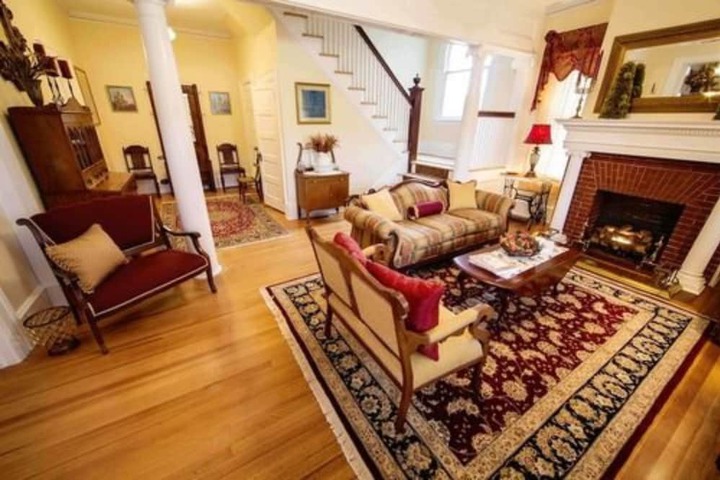 Lobby Entry