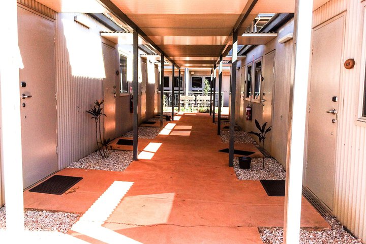 Ballroom/Hall 25 of 33
