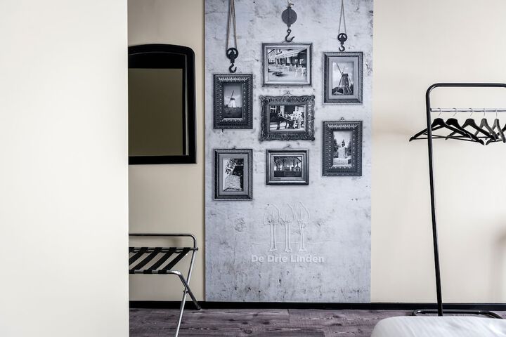 Room 5 of 34