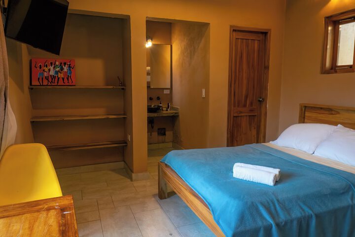 Room 17 of 110