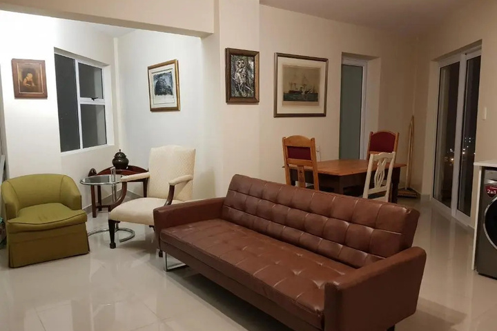 Room 5 of 5