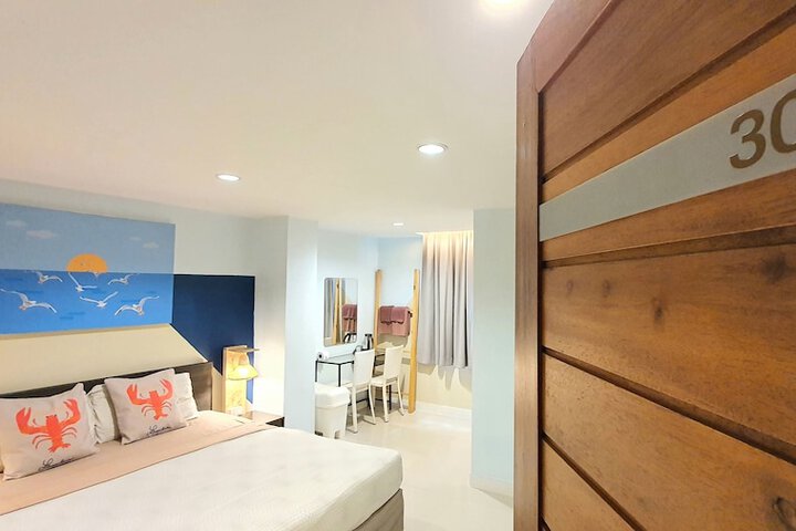 Room 26 of 50