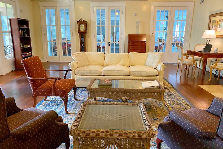 Hotel Interior 5 of 149