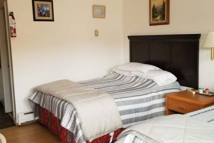 Room 7 of 47