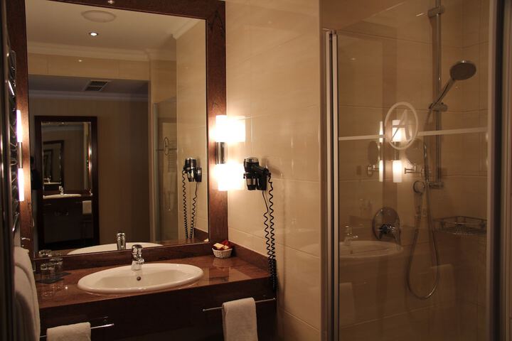 Bath Photo