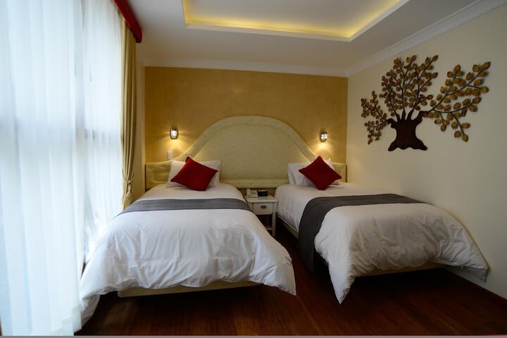 Room 14 of 46