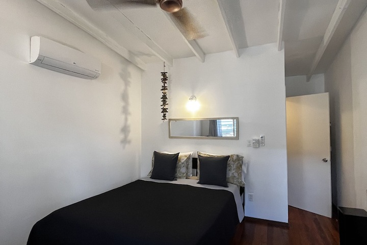 Room 17 of 59