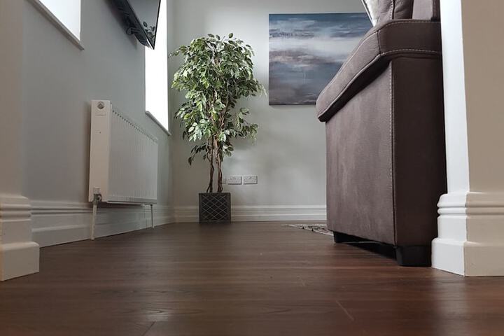 Room 16 of 36