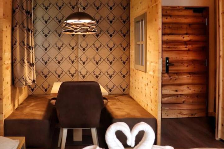 Room 20 of 48