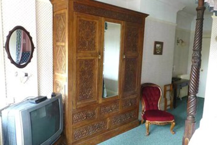 Room 45 of 51