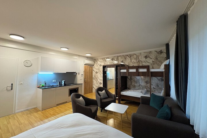 Room 19 of 75