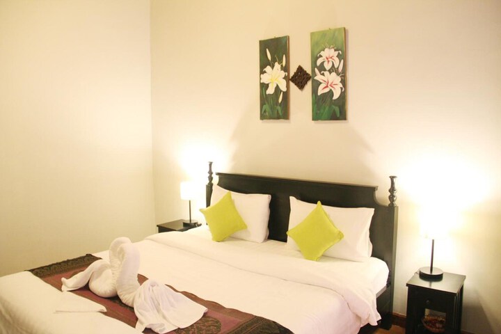 Room 26 of 43