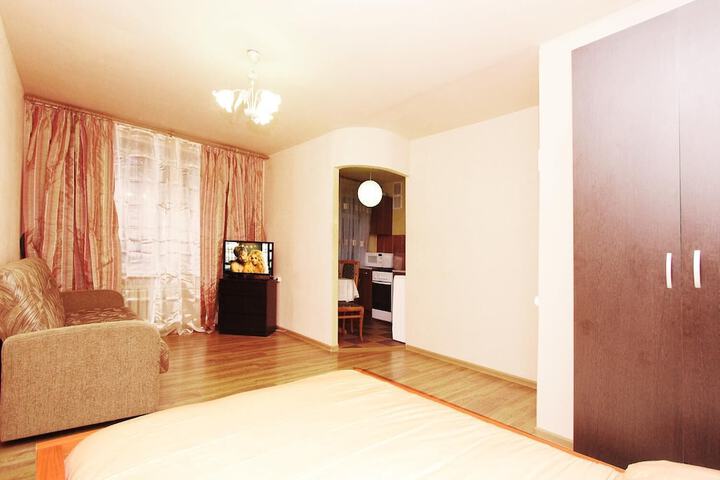 Room 2 of 26