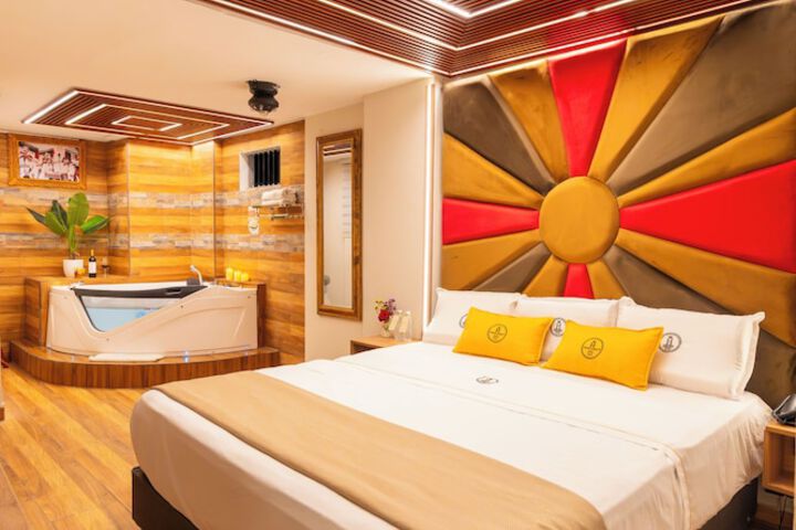 Room 47 of 81
