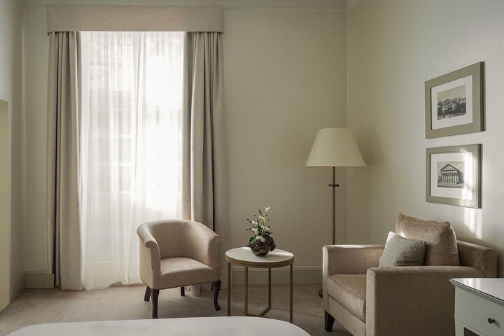 Room 22 of 54