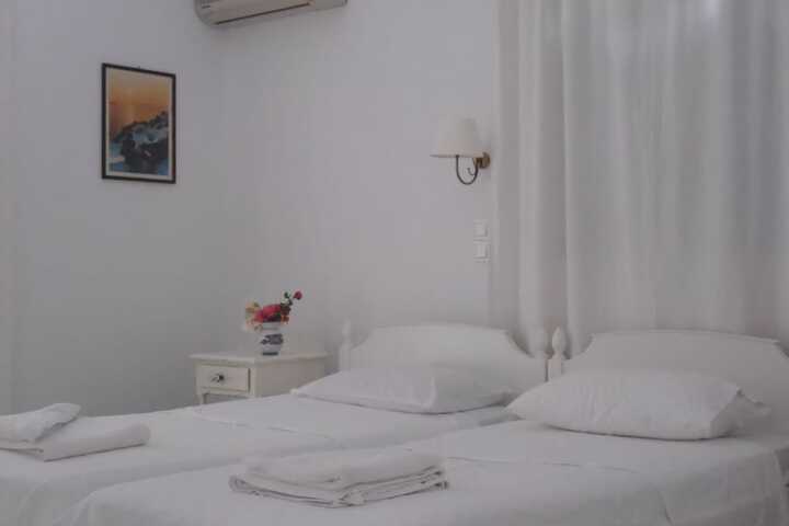 Room 17 of 58