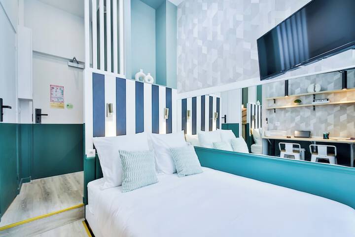 Room 72 of 270
