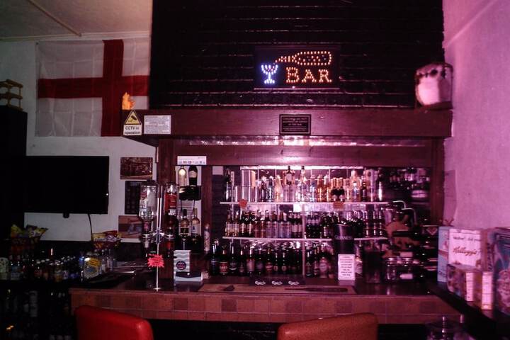 Lounge 58 of 67