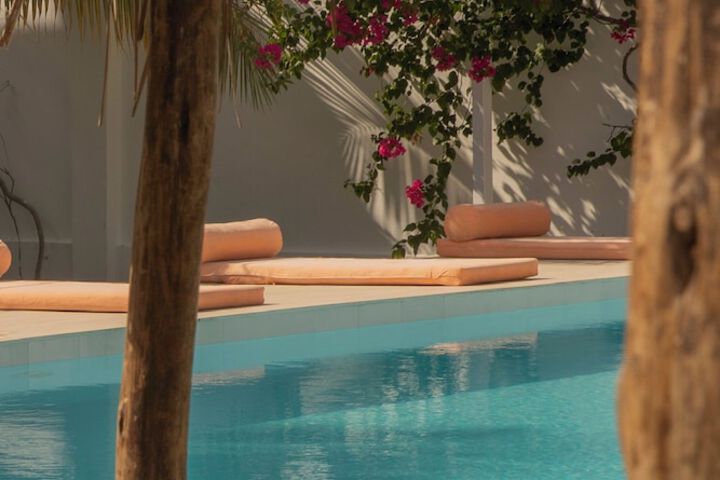 Pool 56 of 85