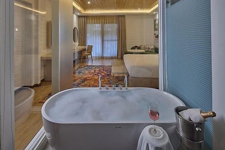 Room 20 of 90