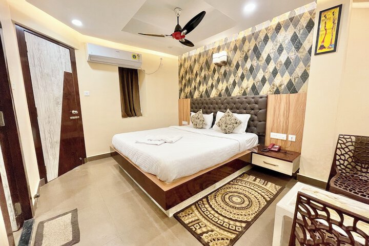 Room 21 of 159