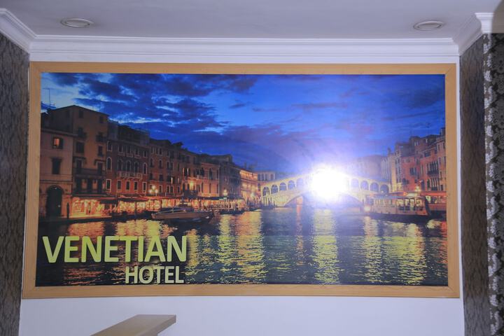 Hotel Interior 6 of 41