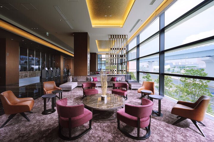 Guest Lobby