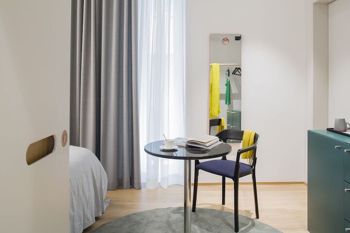 Room 28 of 55