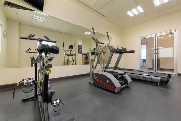 Health and Fitness 24 of 38