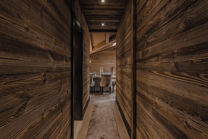 Room 49 of 90