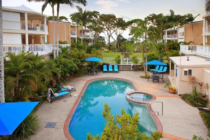 Hotel Pool