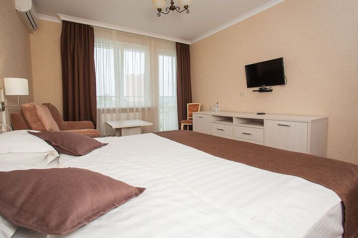 Room 16 of 49