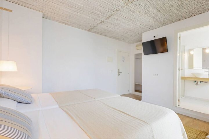 Room 9 of 41