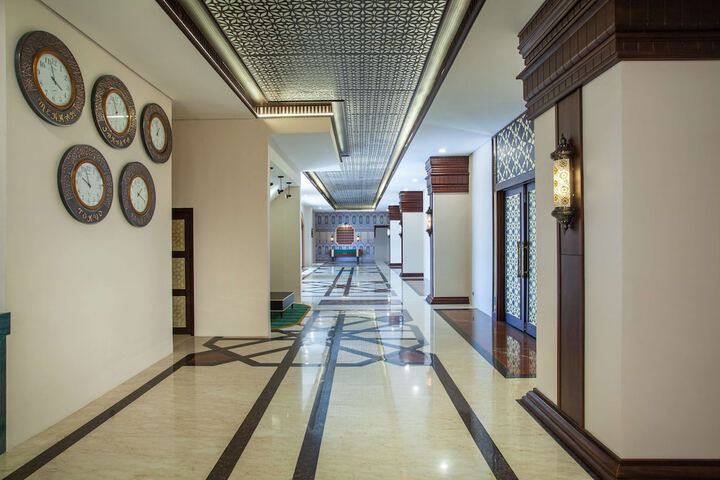 Hotel Interior 4 of 42