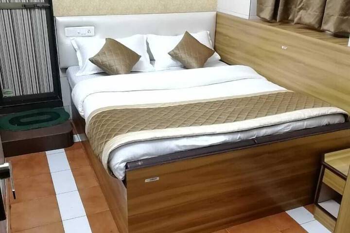 Room 19 of 46