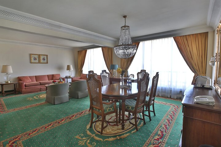 Room 15 of 75