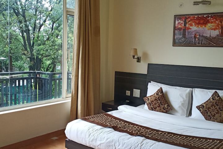 Room 19 of 82