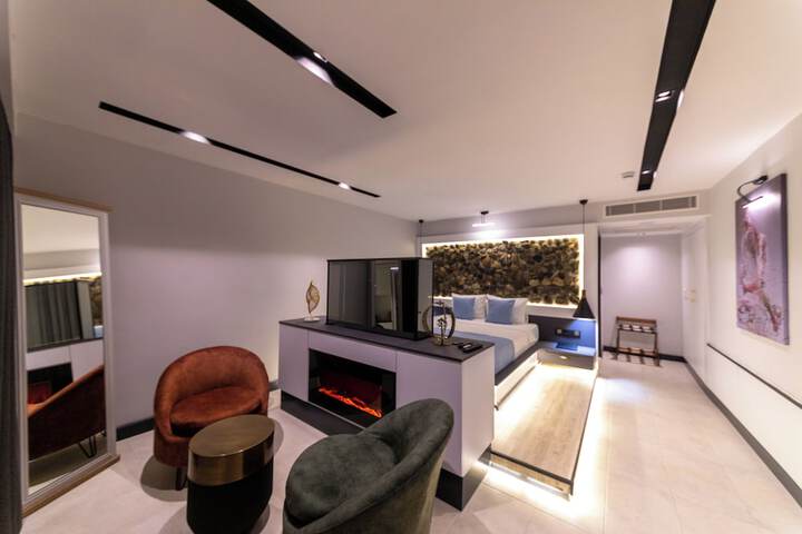 Room 29 of 155