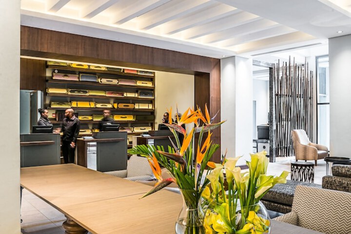 Guest Lobby