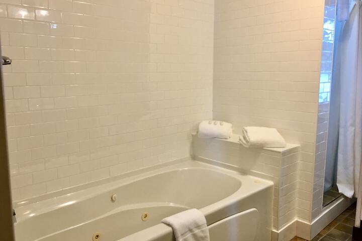 Room 15 of 75