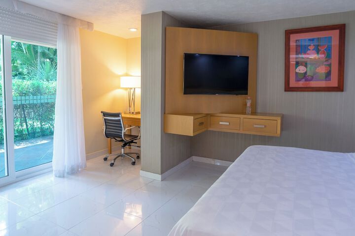 Room 7 of 157