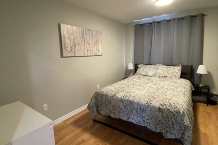 Room 2 of 14