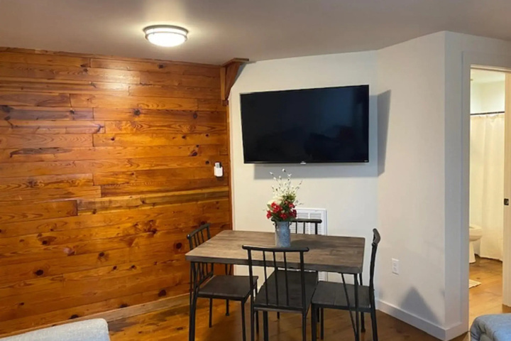 Room 2 of 15