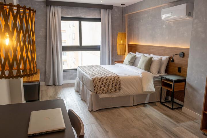 Room 20 of 100