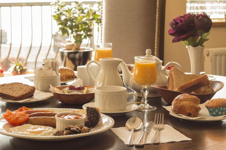 Breakfast/Coffee Service 182 of 219